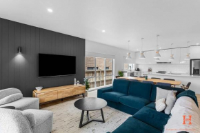 Stylish Home with Rumpus Room Cowes